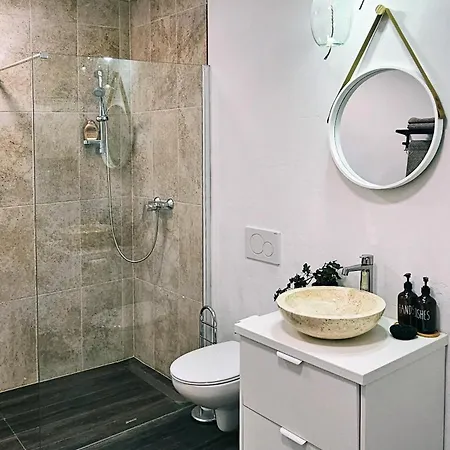 Rosemarin Apartment Koper